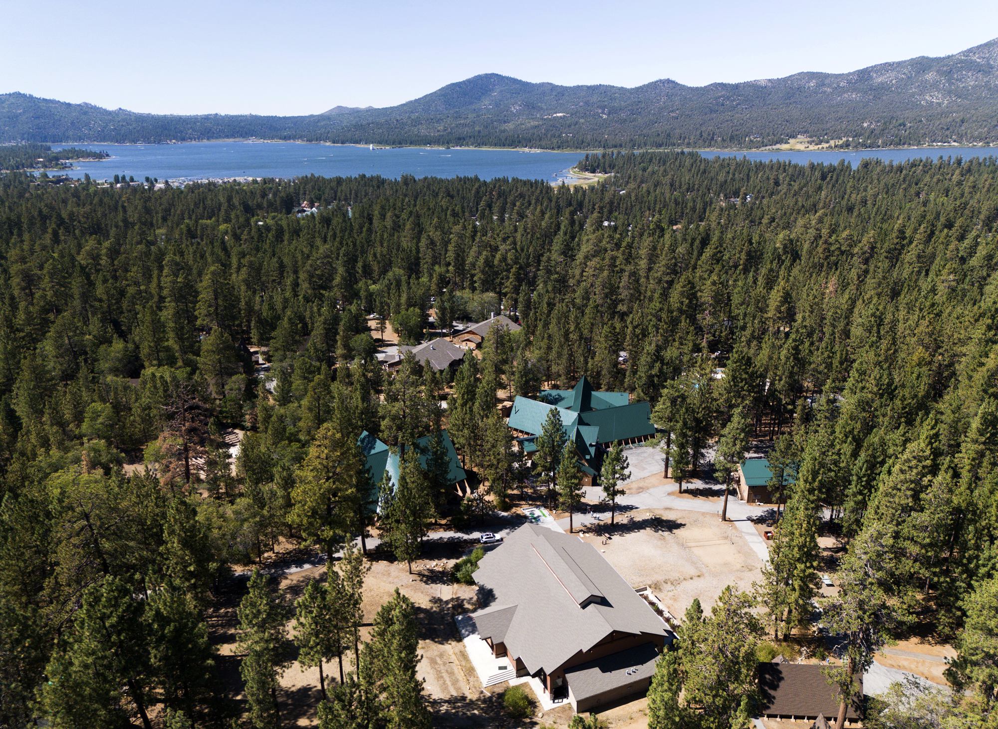 Pine Summit camp and resort